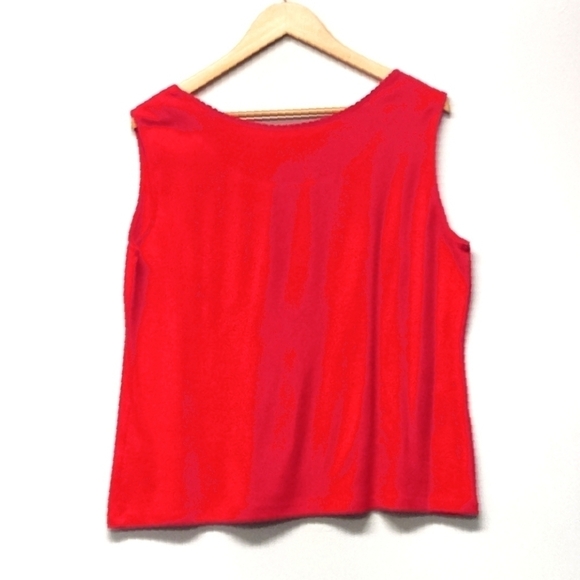 Studio Works cotton blend scoop neckline cropped red tank top Size: XL - Picture 2 of 5
